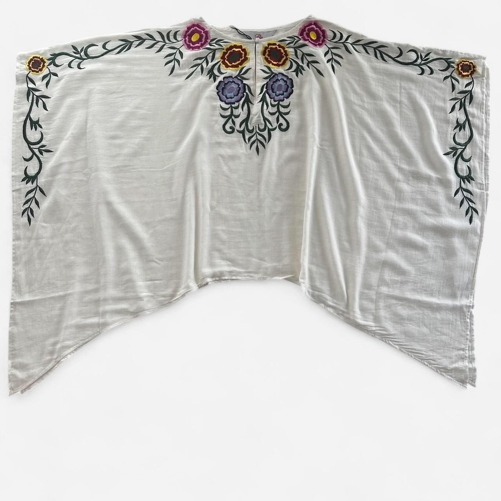 Roja Pansy Poncho White Ivory Multi Floral Embroidered Boho Top One Size NWT